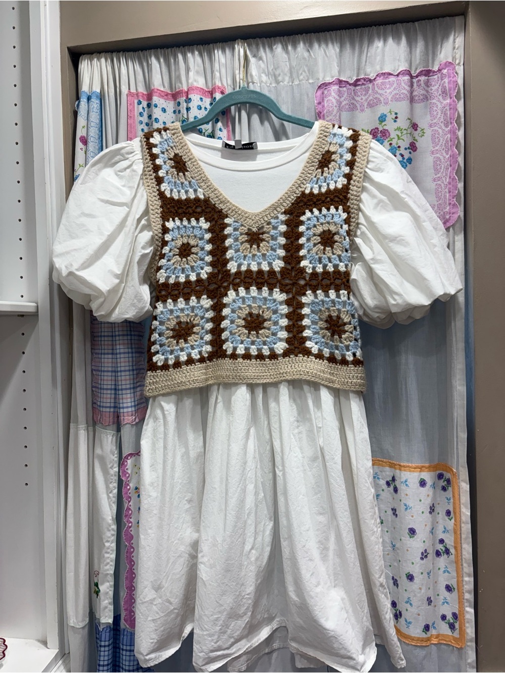 En Saison White Puff-Sleeve Mini Dress with Brown & Light Blue Crochet Vest